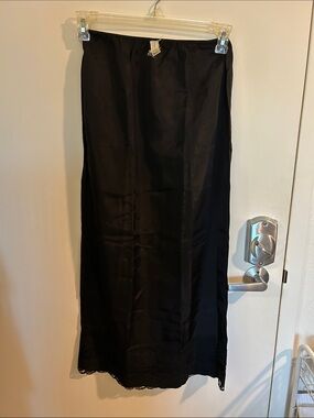VINTAGE Black maxi slip